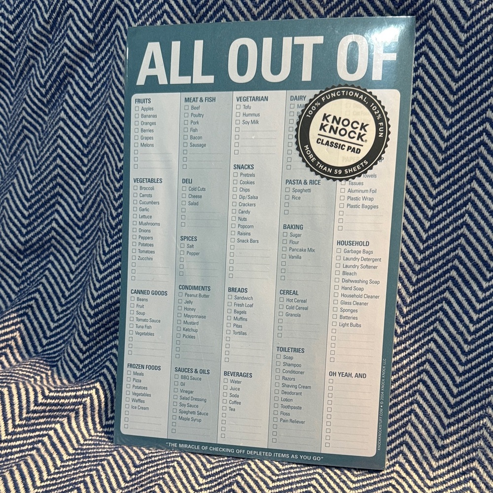 Knock Knock Classic Pad in Blue and White